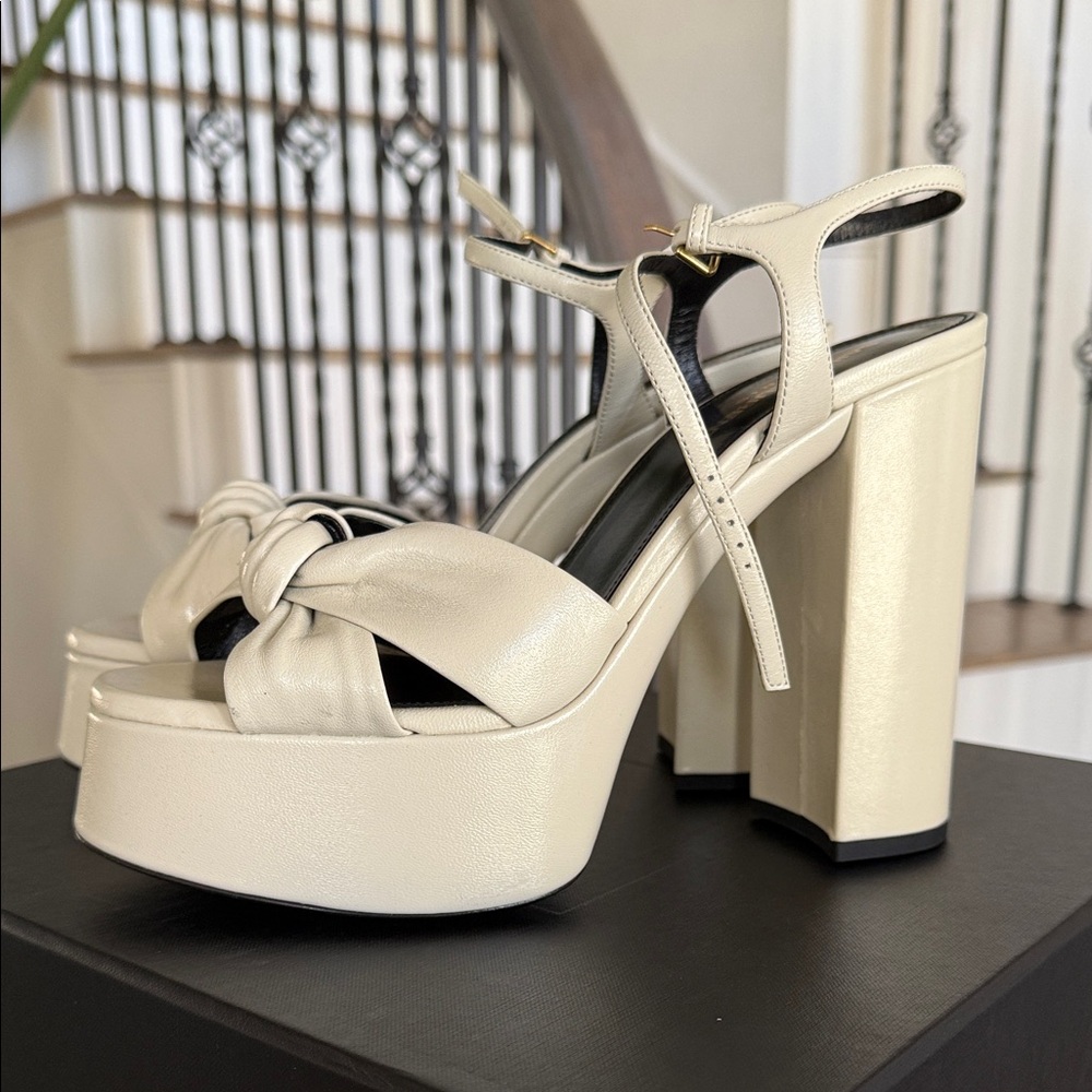 NWB Authentic Saint Laurent Platform Knot Front Leather Sandals in Cream (39.5) - Picture 7 of 11
